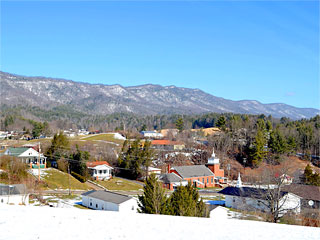 Iron Mountain Inn Bed and Breakfast - Butler Tennessee History