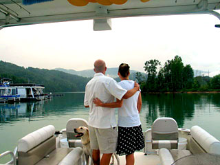 Iron Mountain Inn Bed and Breakfast - Watauga Lake Boating