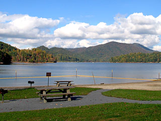 Iron Mountain Inn Bed and Breakfast - Watauga Lake Butler TN